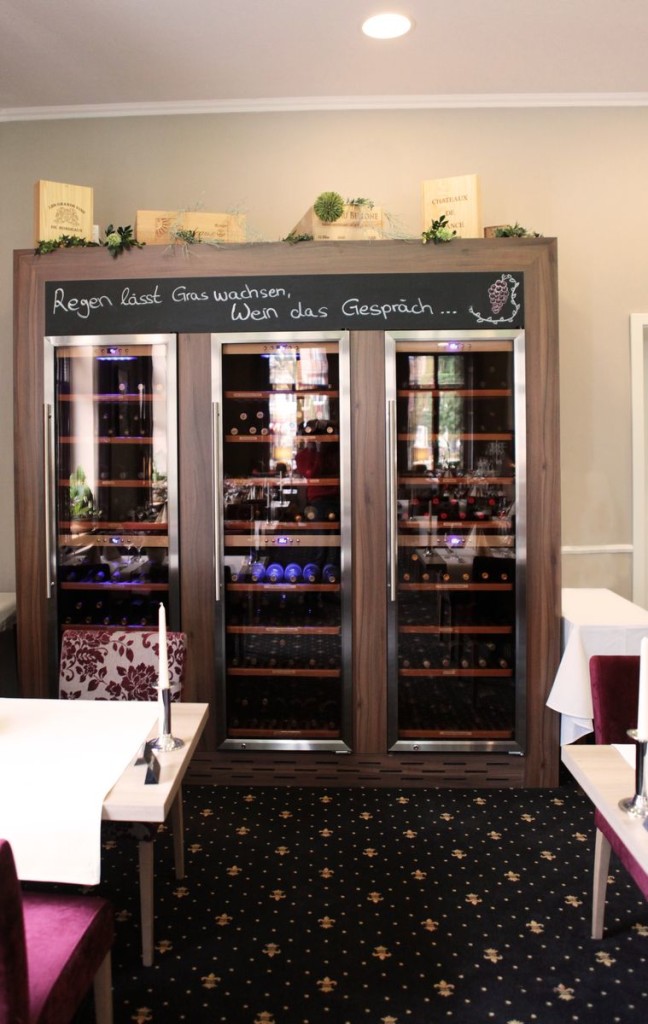 restaurant_impression_03-648x1024